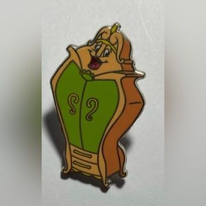 Disney collectors Beauty and the Beast armoire pin